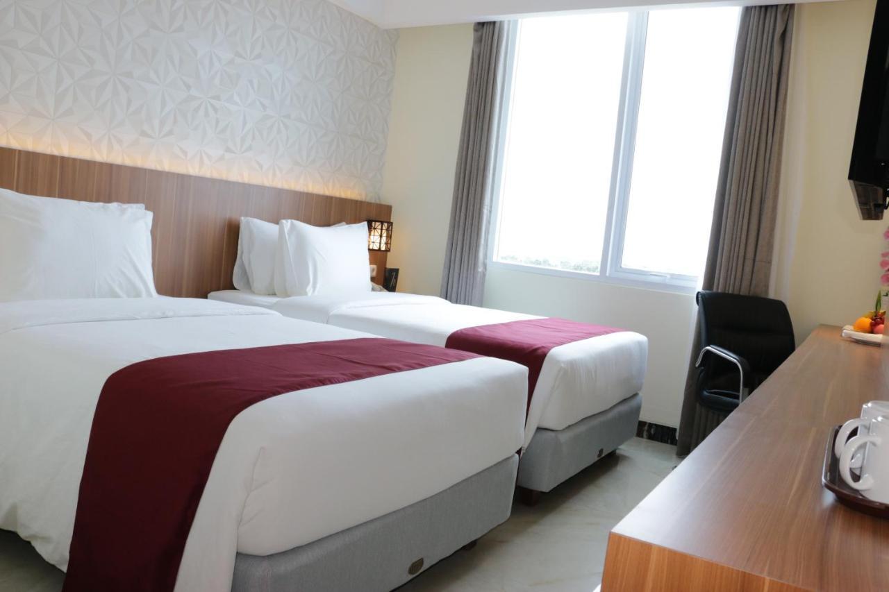 Horison Sentani Hotel Nefaar Bagian luar foto