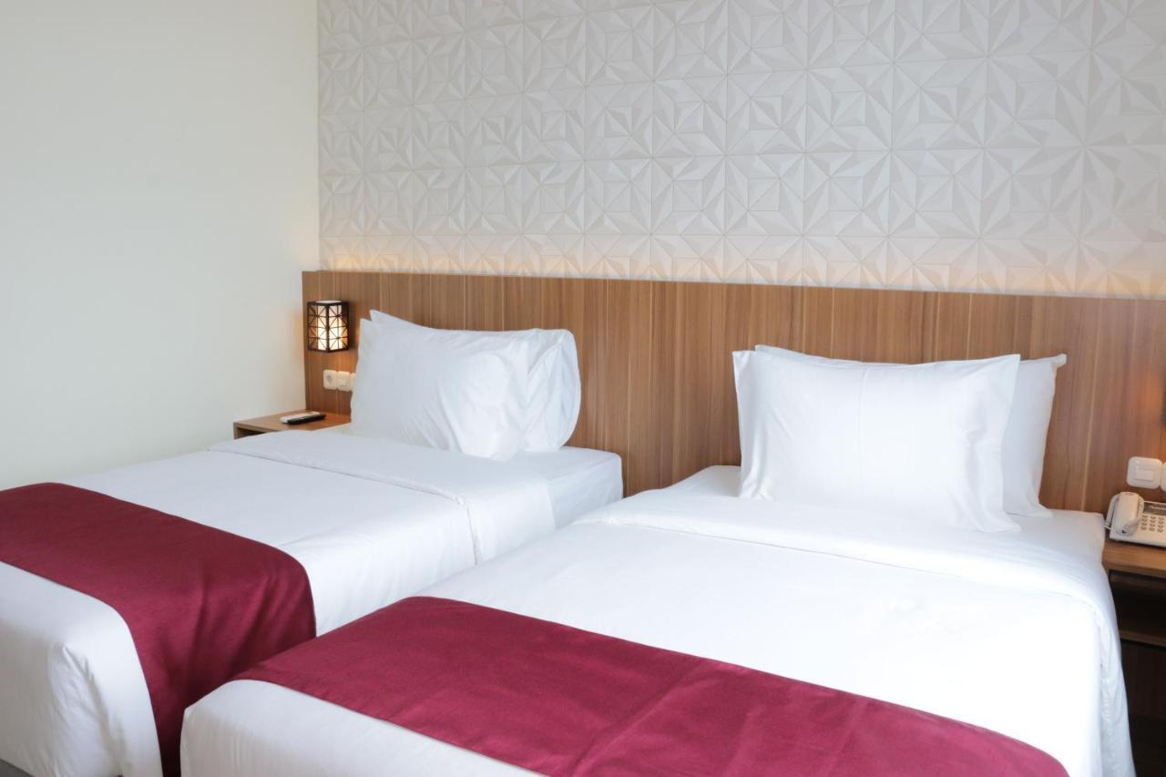 Horison Sentani Hotel Nefaar Bagian luar foto